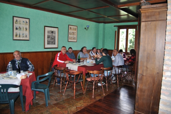 raduno-18-10-21-ristorante-19CEF09F81-04A1-2811-413E-EDCE3C6FF33B.jpg