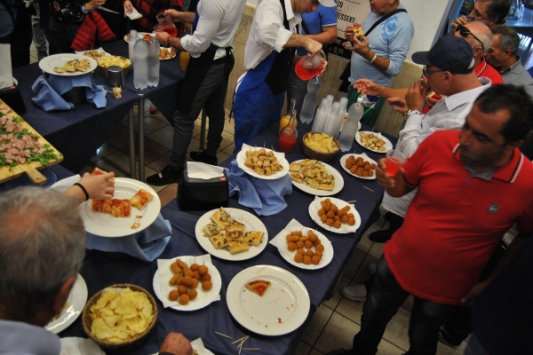 raduno-18-10-21-ristorante-4EF07D62E-7B57-C42A-6A40-3BF4D86EF5B9.jpg