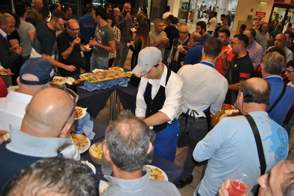 raduno-18-10-21-ristorante-55897BB0C-B503-022F-EB6B-D9A93917515A.jpg
